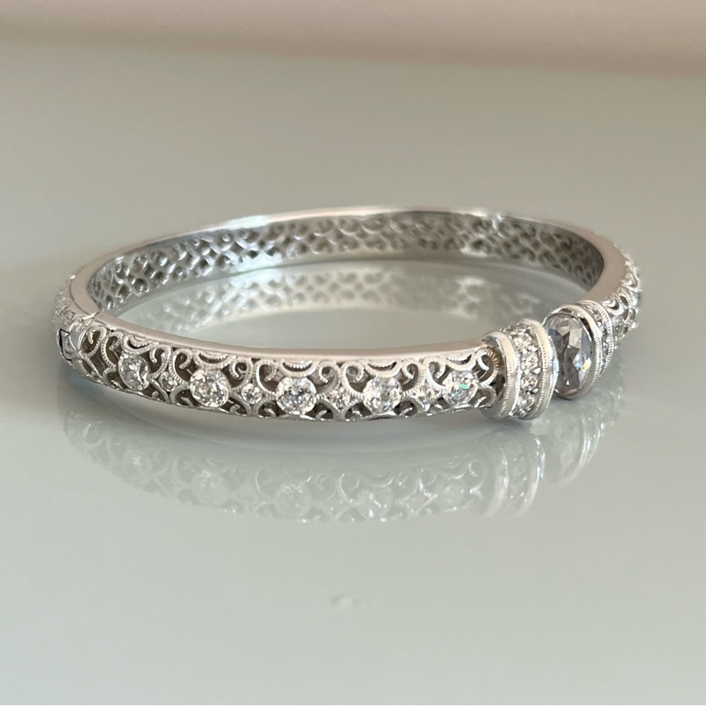 Tacori 925 Sterling Silver CZ Hinged Bracelet - Picture 4 of 12